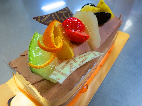 ①チョコロール